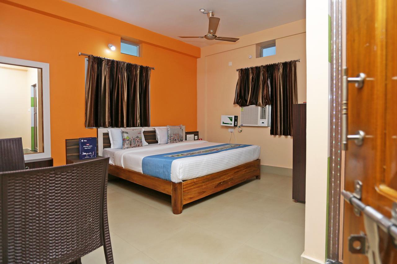 Krishna Residency Hotel Puri Zewnętrze zdjęcie