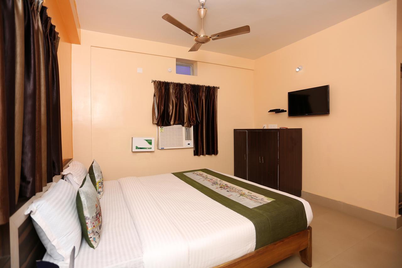 Krishna Residency Hotel Puri Zewnętrze zdjęcie