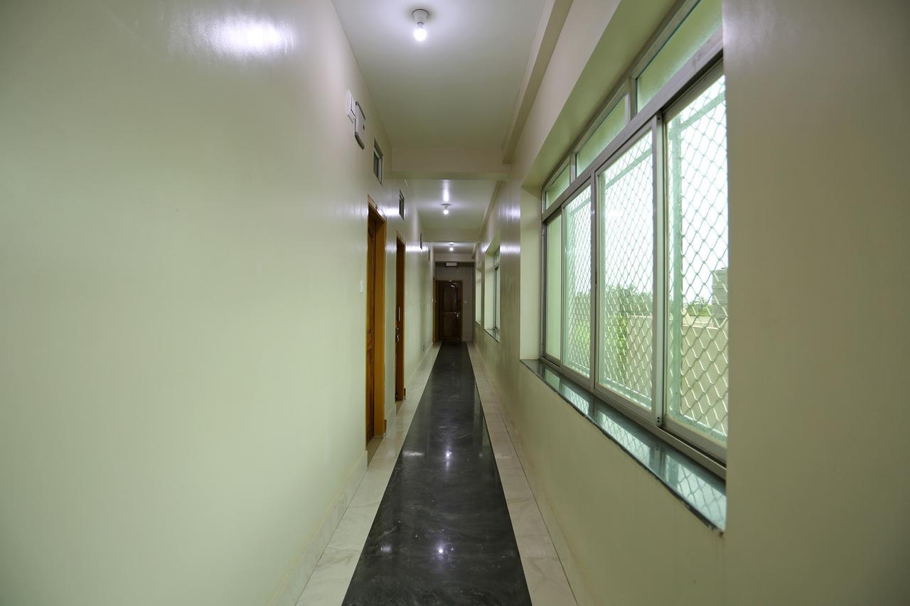 Krishna Residency Hotel Puri Zewnętrze zdjęcie
